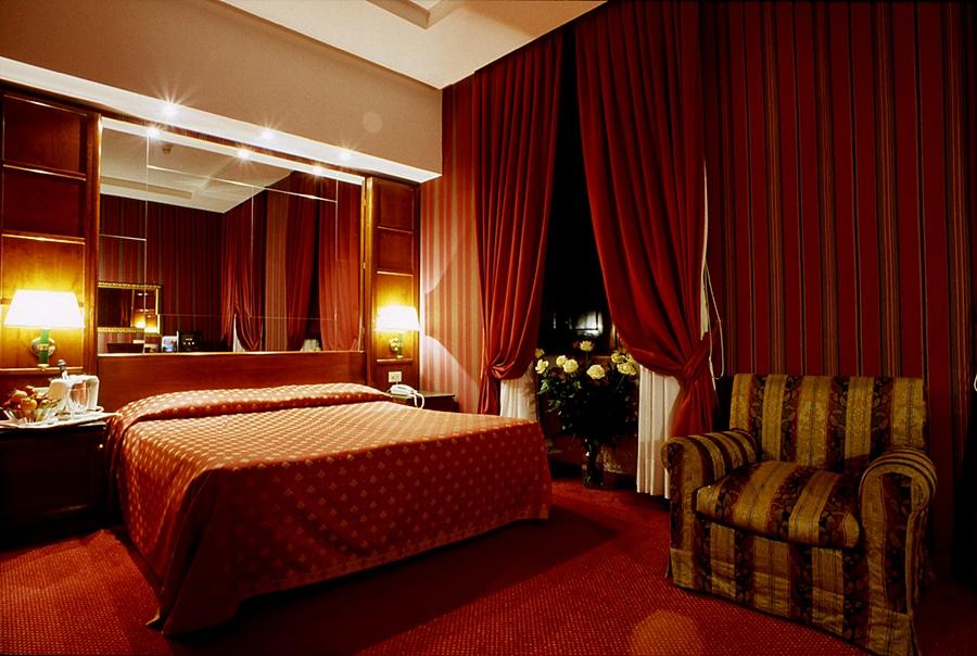 Atlante Garden Hotel Рим Экстерьер фото