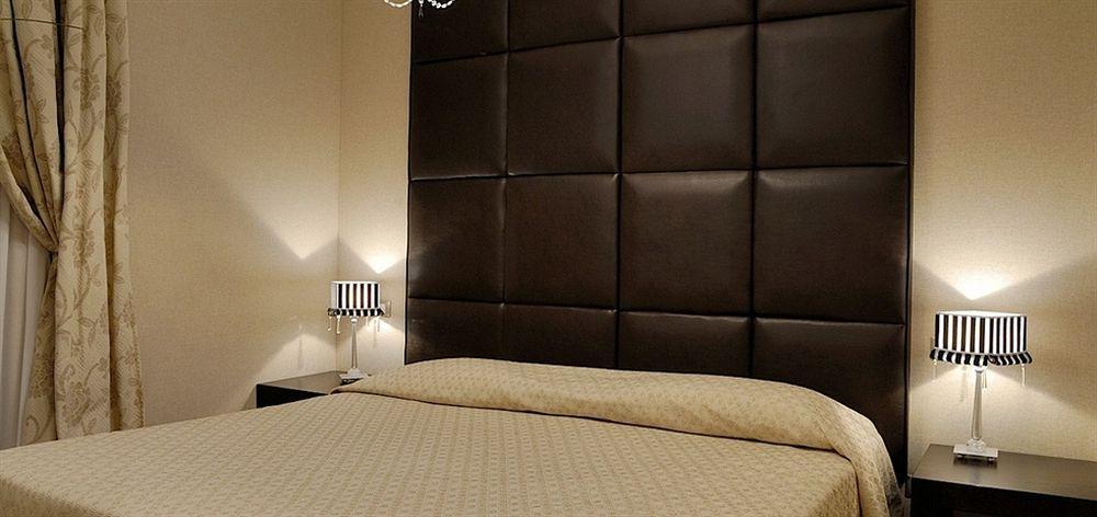 Atlante Garden Hotel Рим Экстерьер фото
