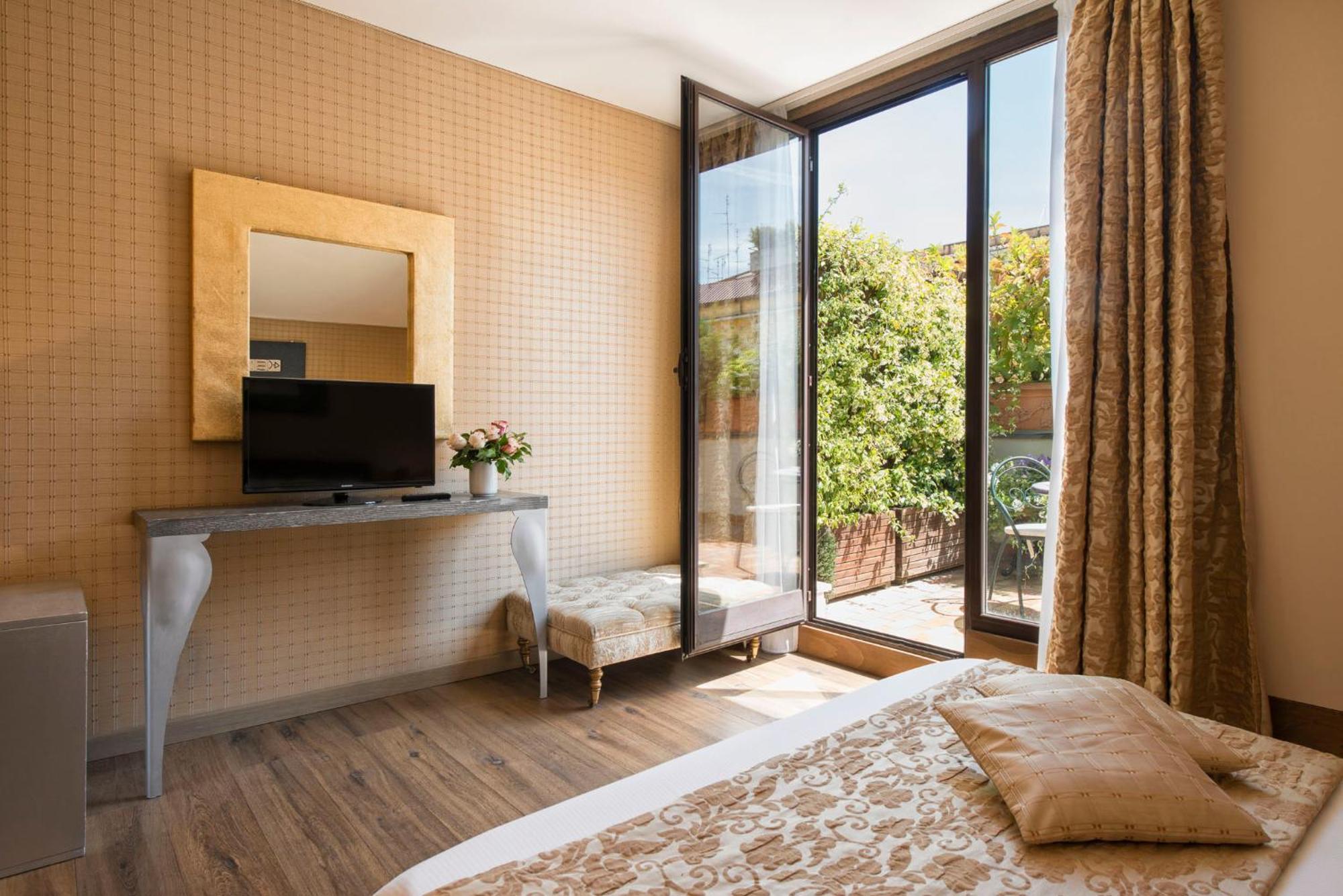 Atlante Garden Hotel Рим Экстерьер фото